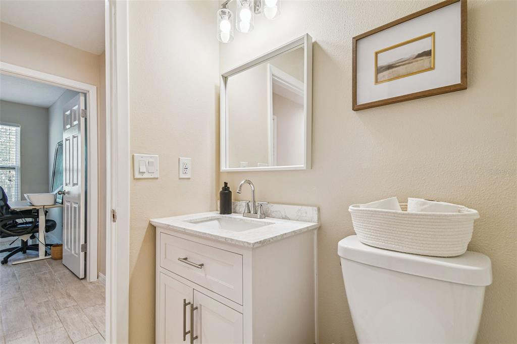 4033 Dream Oak Place, Unit 202 Tampa, FL 33613 - Photo 25 of 37
