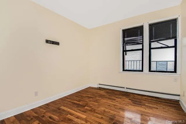 $1,475,000 | 965 East 226th Street | Wakefield