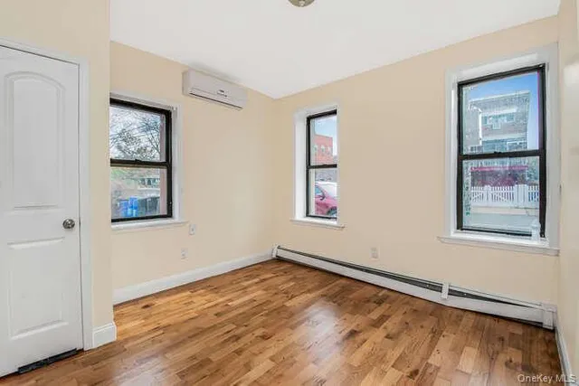 $1,475,000 | 965 East 226th Street | Wakefield