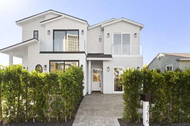 $3,650,000 | 7216 Fay Avenue, La Jolla, CA 92037