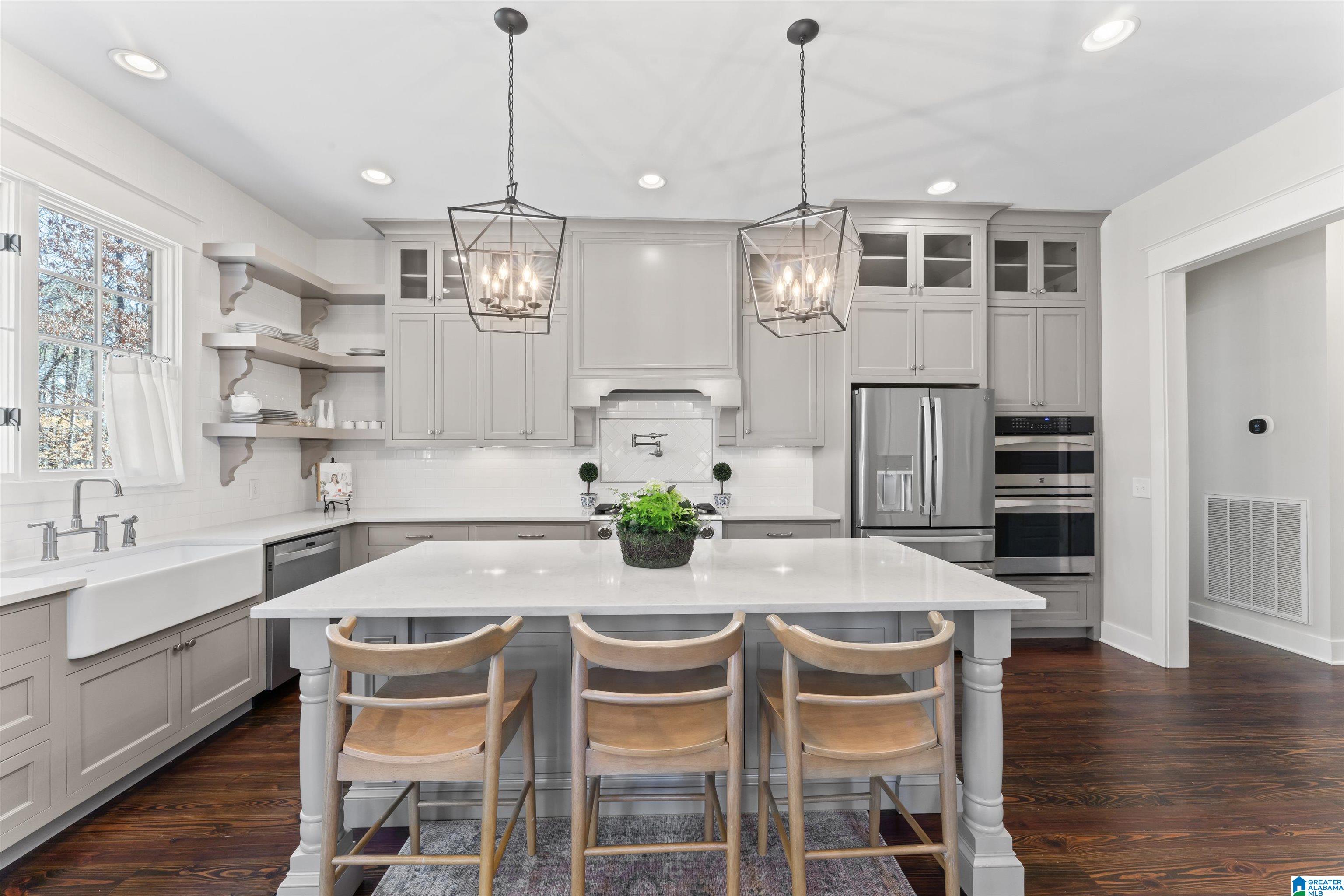 124 Oakmont Road Birmingham, AL 35244 - Photo 8 of 55