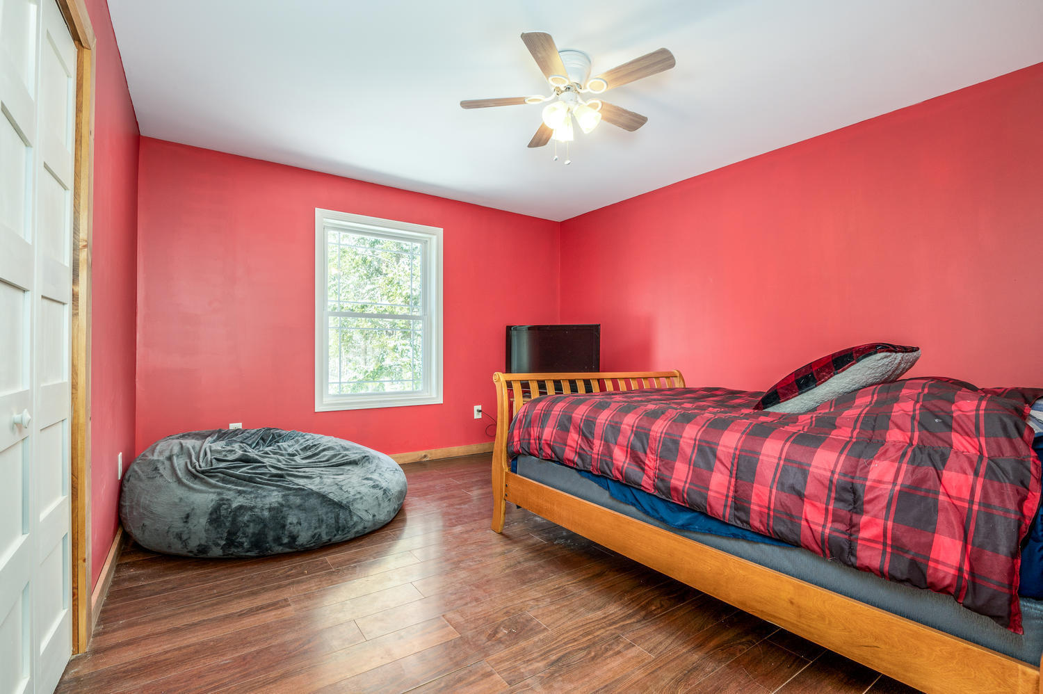 112 Fernald Road Poland, ME 04274 - Photo 21 of 49 112 Fernald Rd Poland ME 04274-large-022