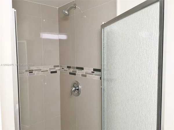$2,250 | 4709 Northwest 7th Street, Unit 1079, Miami, FL 33126