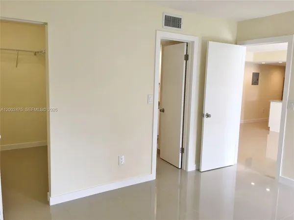 $2,250 | 4709 Northwest 7th Street, Unit 1079, Miami, FL 33126