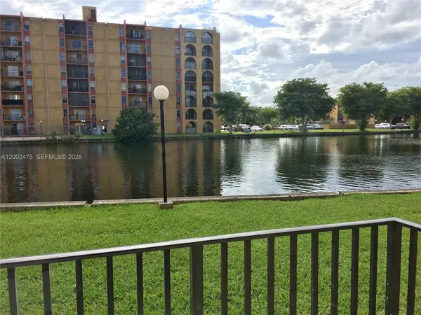 $2,250 | 4709 Northwest 7th Street, Unit 1079, Miami, FL 33126