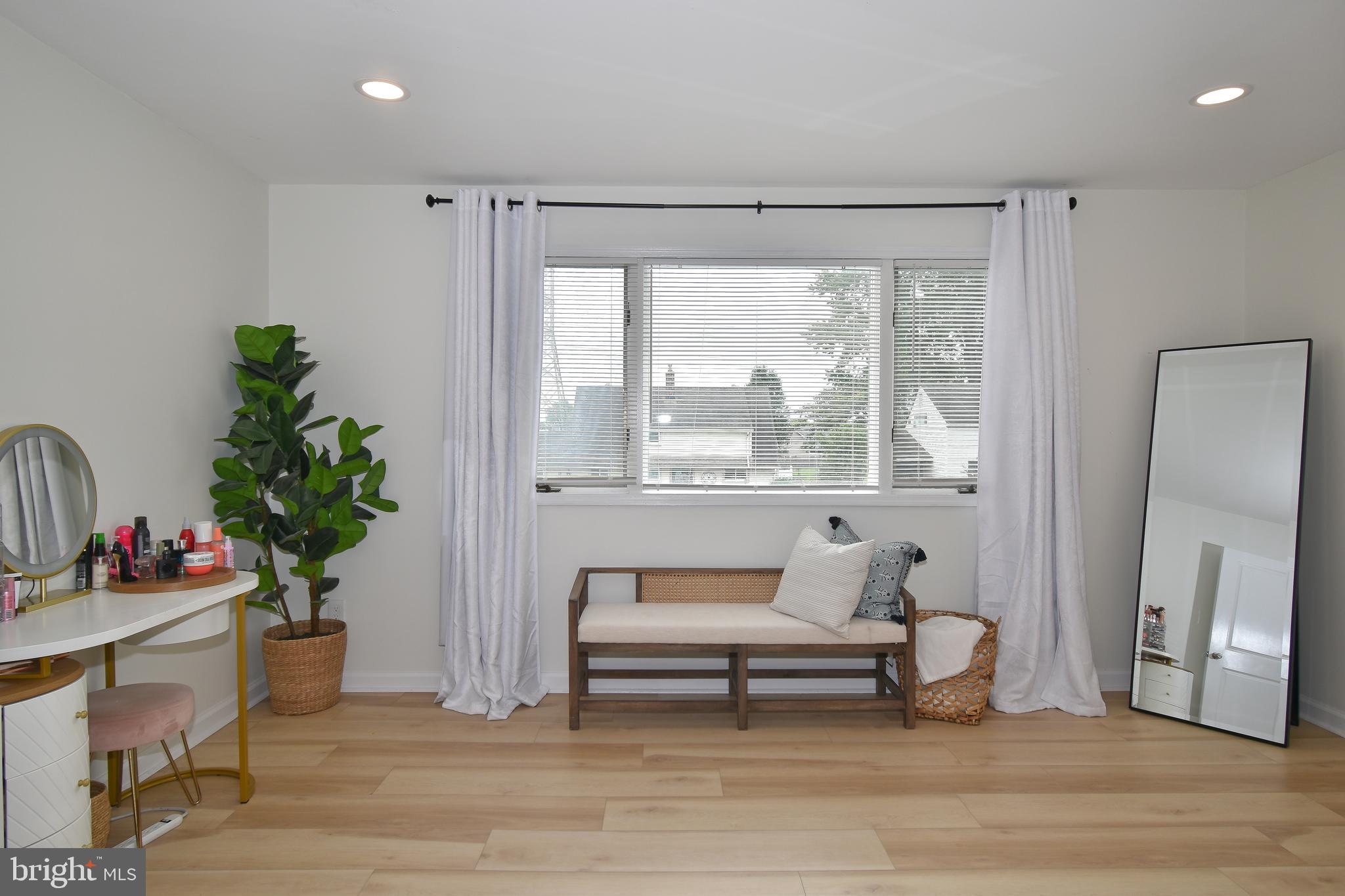 37 Goodrock Road Levittown, PA 19057 - Photo 42 of 50 Master
