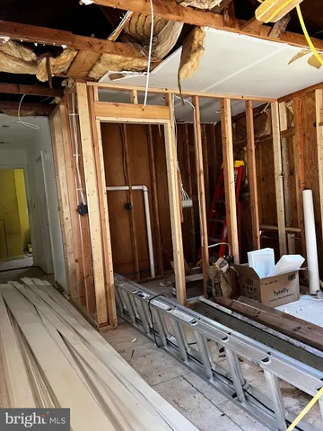 a view of a walk in closet