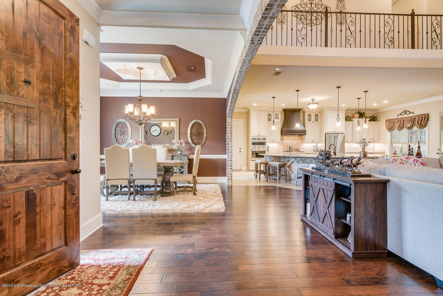 3612 Iron Bridge Road Olive Branch, MS 38654 - Photo 7 of 44 Entry-Great Room