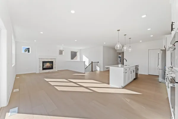 $664,775 | 1902 Timber Lane, Carver, MN 55315