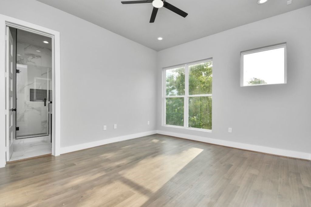 1320 Eberhard Street Houston, TX 77019 - Photo 30 of 45