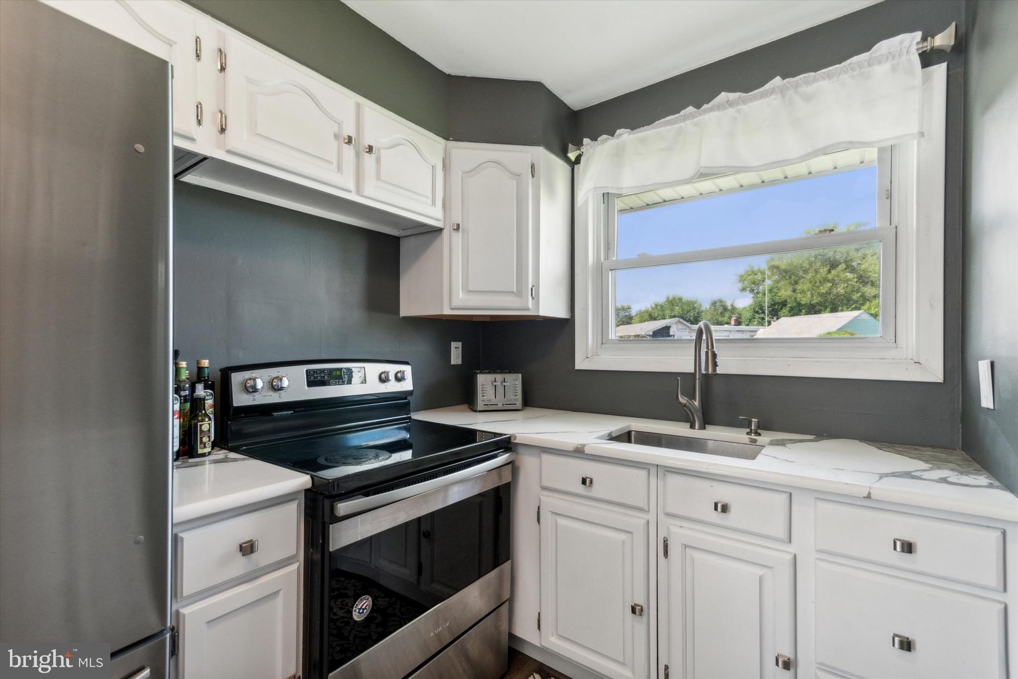 522 Devon Road Norwood, PA 19074 - Photo 7 of 20