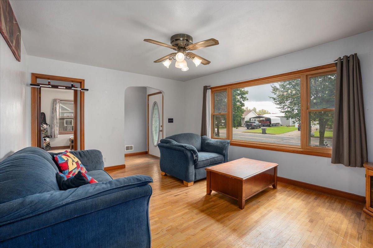 650 Newton Street Baldwin, WI 54002 - Photo 3 of 16