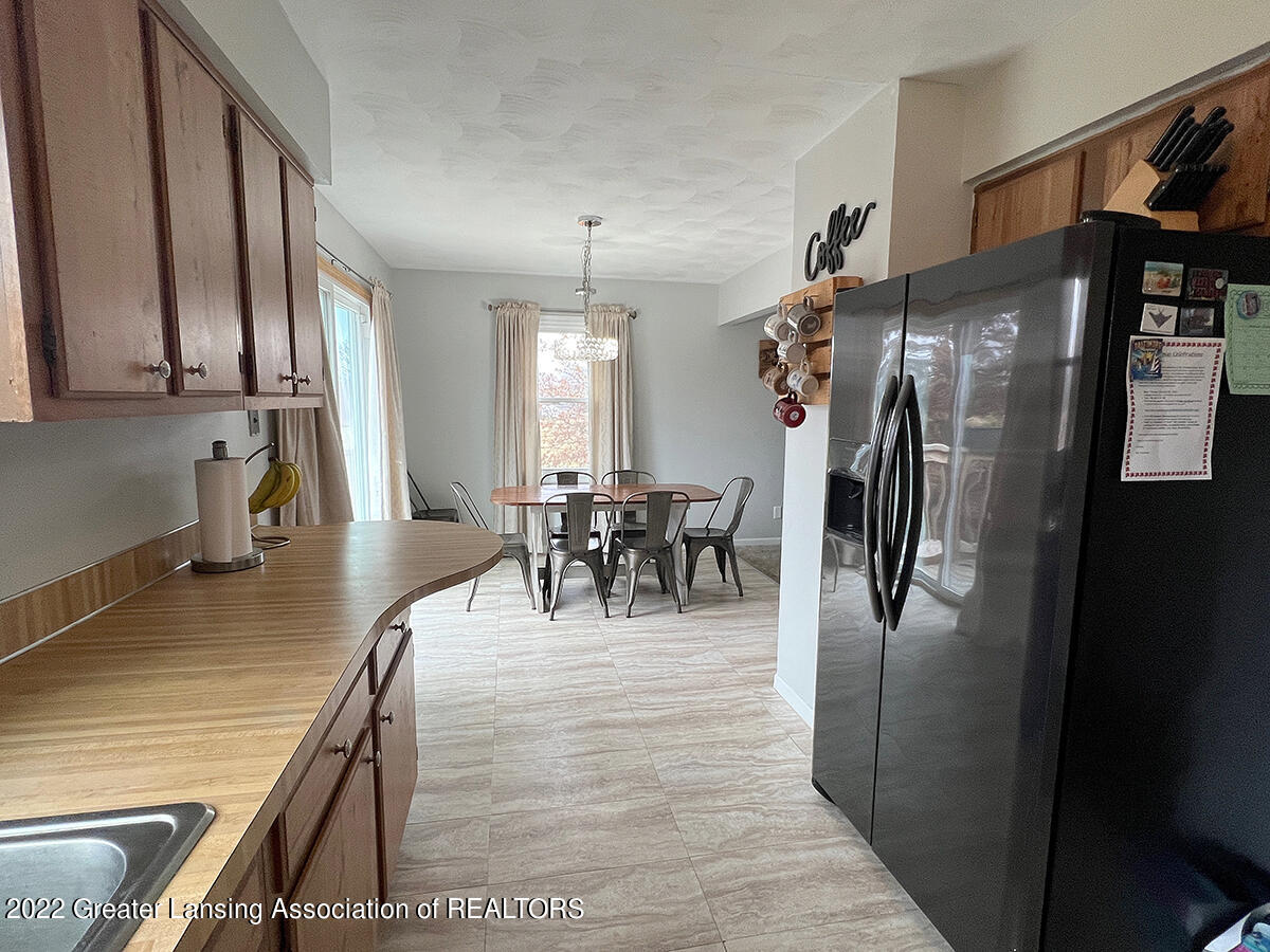 10190 Kinneville Road Eaton Rapids, MI 48827 - Photo 23 of 48 kitchen-to-dining-2