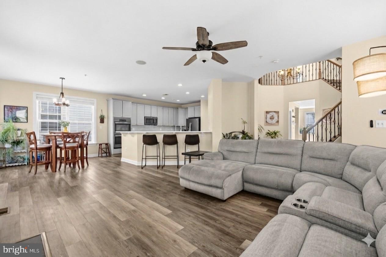 3117 Eagle Ridge Drive Woodbridge, VA 22191 - Photo 18 of 51 Open concept living