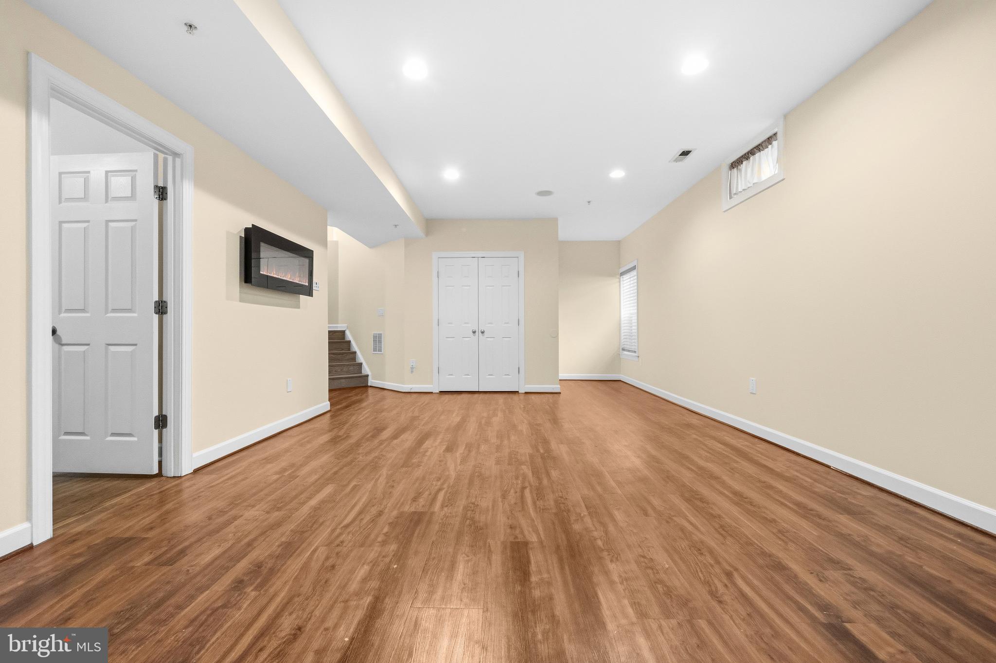 3117 Eagle Ridge Drive Woodbridge, VA 22191 - Photo 36 of 51 Large rec room