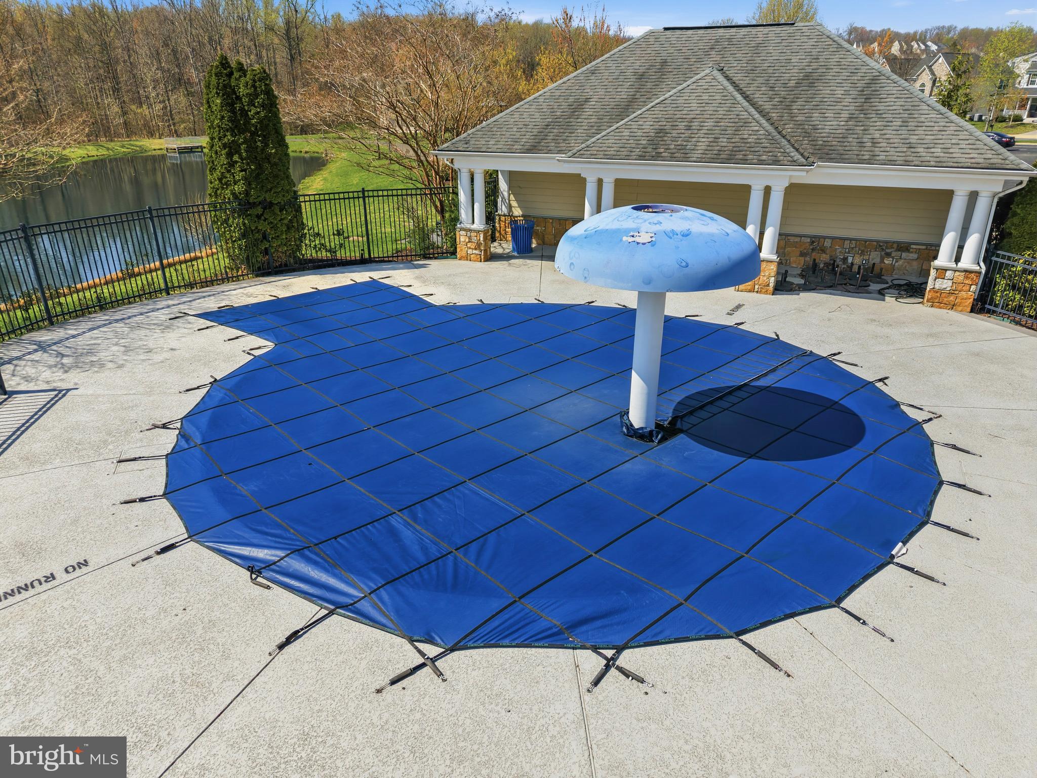 3117 Eagle Ridge Drive Woodbridge, VA 22191 - Photo 50 of 51 Community kiddie pool