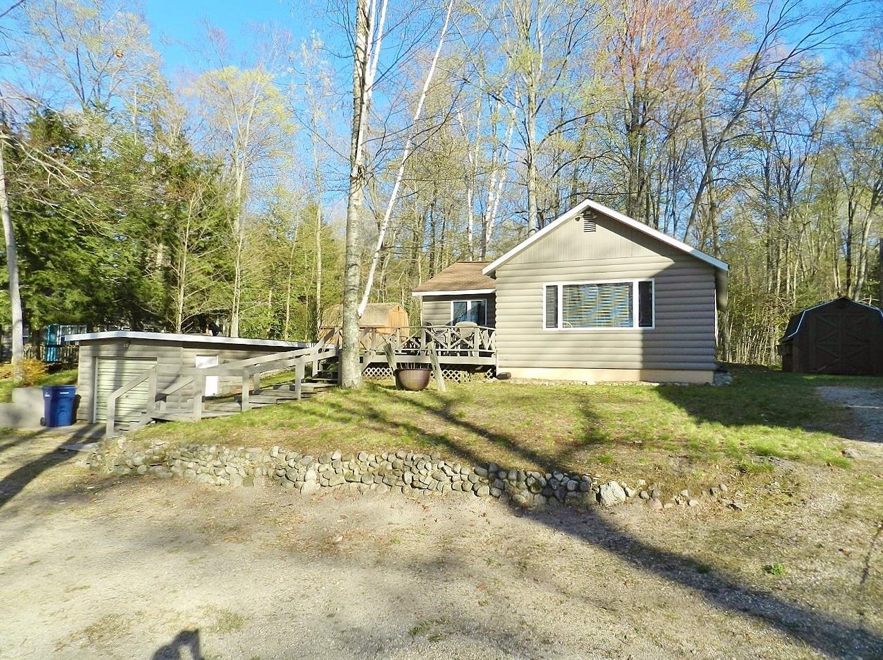 8769 South Dunns Farm Road Maple City, MI 49664 - Photo 2 of 28 1934992-f113ea25-bec7-4553-a3f9-cb355c987cbf.JPG