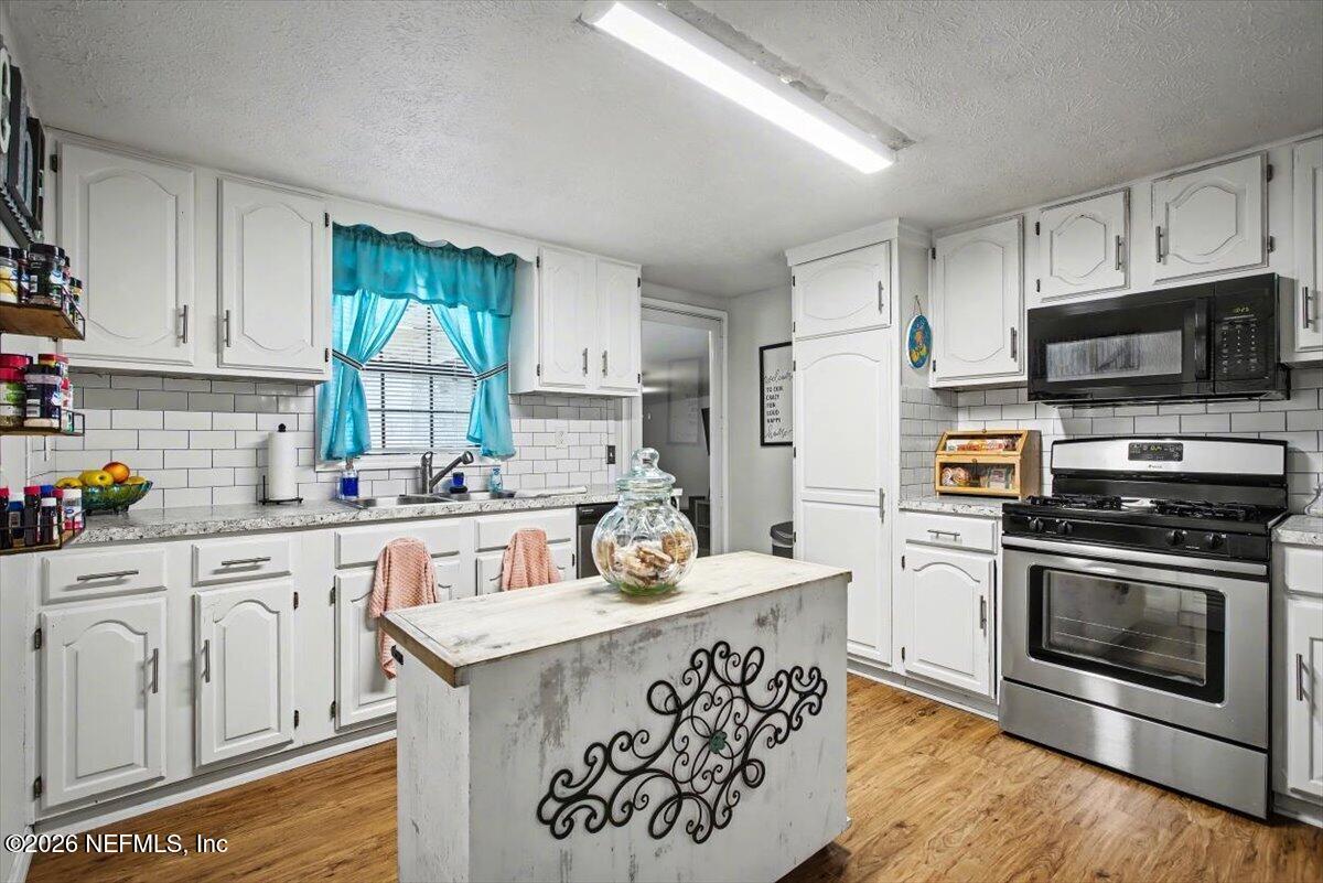 85559 Winona Bayview Road Yulee, FL 32097 - Photo 11 of 41 18-CFREM_85559_Winona_Bayview_Rd_Yulee_F