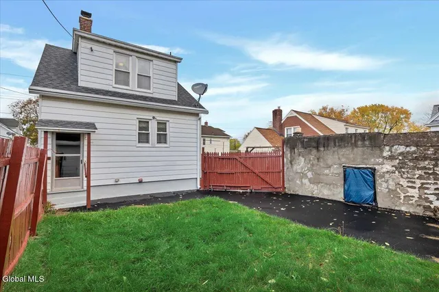 $195,000 | 30 Bonheim Street, Albany, NY 12204