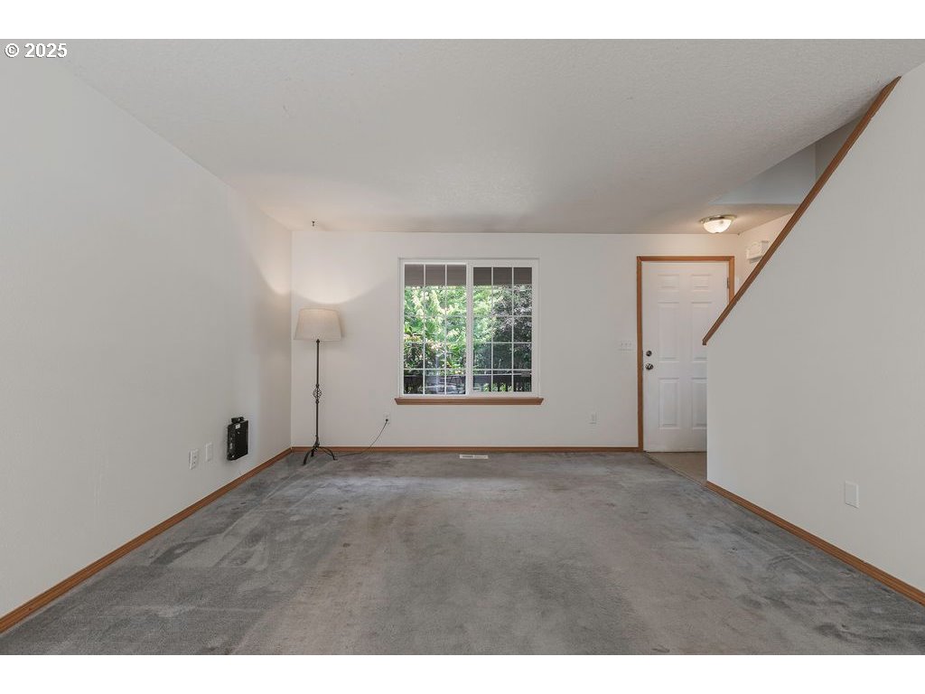 37600 Dubarko Road Sandy, OR 97055 - Photo 12 of 41 Gallery Image 12