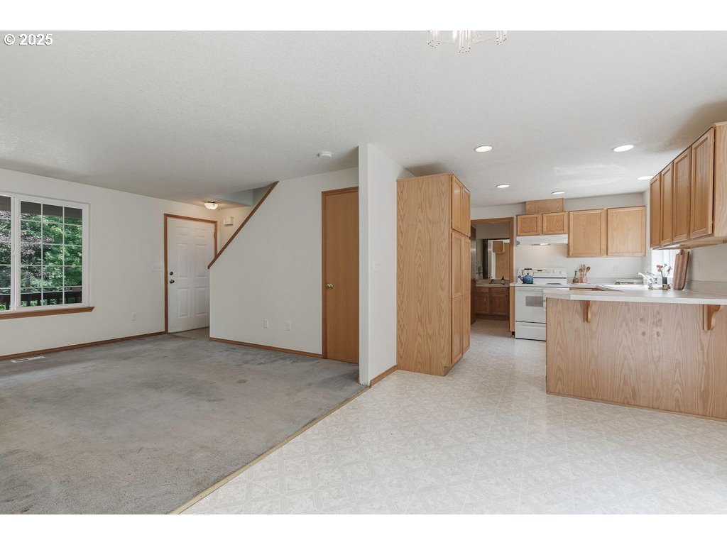 37600 Dubarko Road Sandy, OR 97055 - Photo 13 of 41 Gallery Image 13