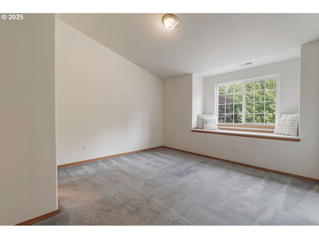 37600 Dubarko Road Sandy, OR 97055 - Photo 25 of 41 Gallery Image 25