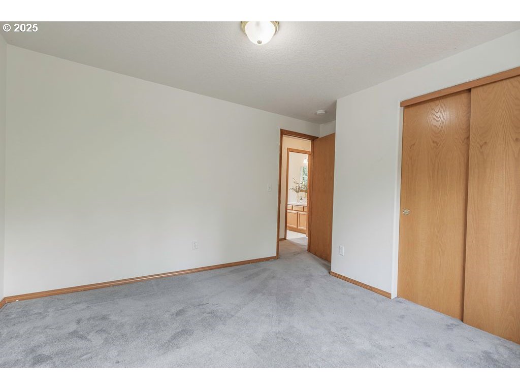 37600 Dubarko Road Sandy, OR 97055 - Photo 33 of 41 Gallery Image 33