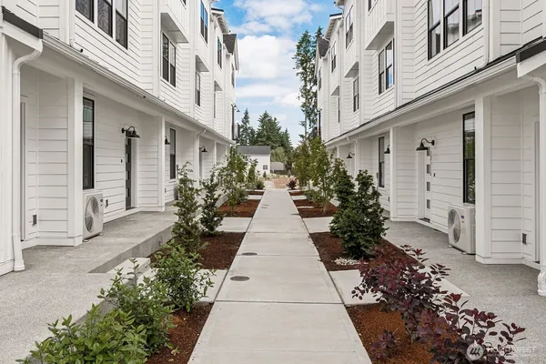 $499,950 | 12073 127th Avenue East, Unit 53, Puyallup, WA 98374