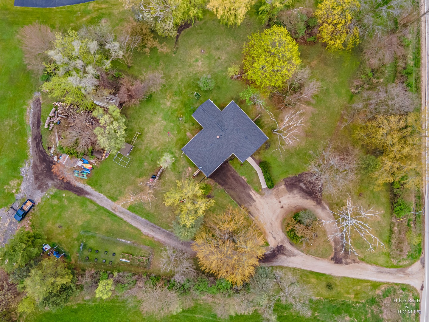 10414 Alden Road Harvard, IL 60033 - Photo 3 of 48