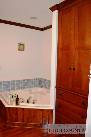 100 Macedonia Church Road Sparta, NC 28675 - Photo 6 of 25 Gallery Image 6