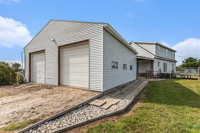 $499,900 | 3431 Highway 20, Hesperia, MI 49421