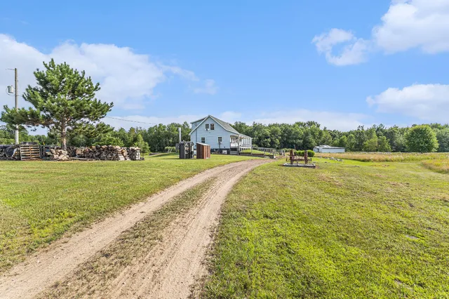 $499,900 | 3431 Highway 20, Hesperia, MI 49421