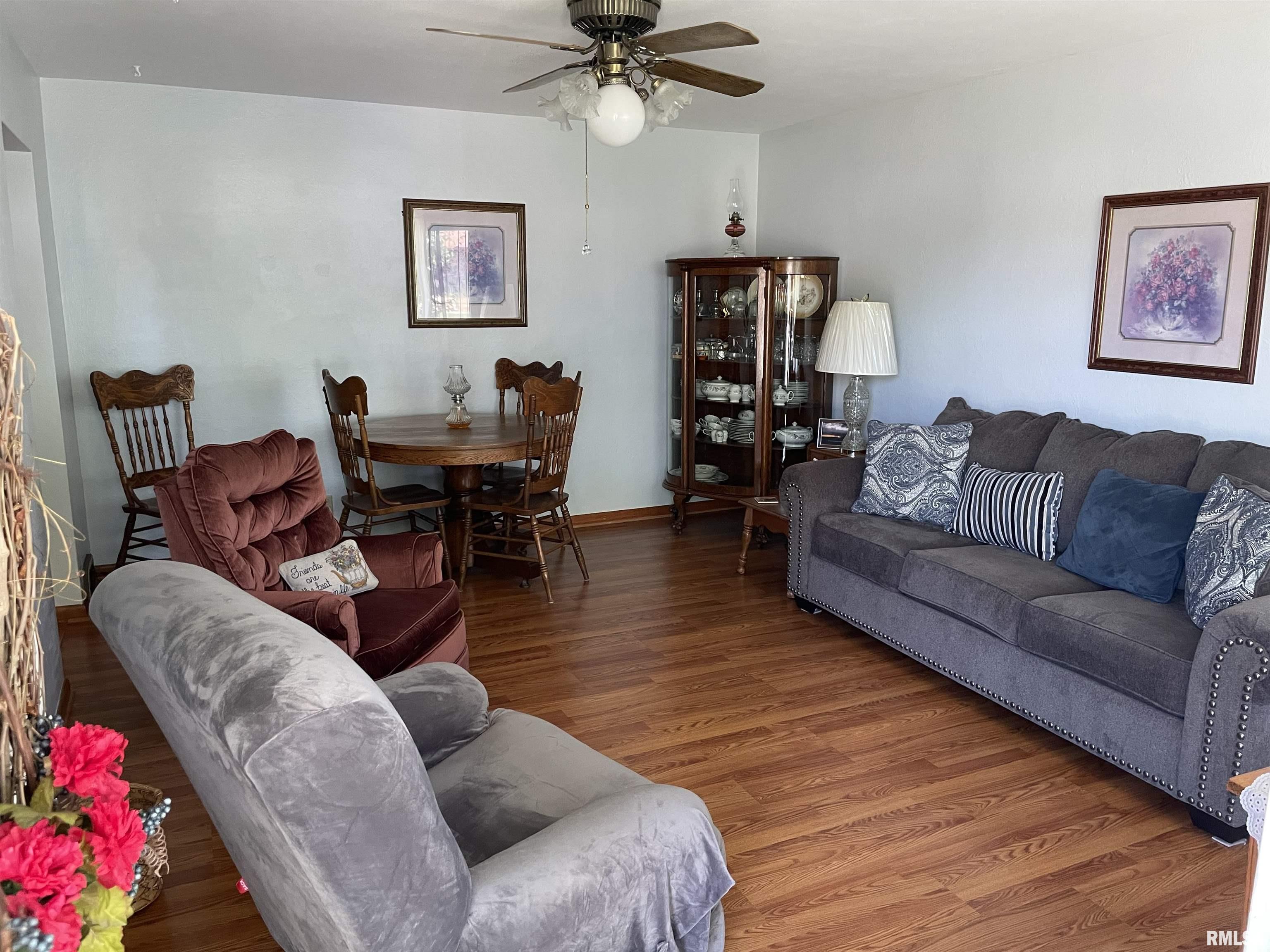 1508 James Road Pekin, IL 61554 - Photo 3 of 16 Gallery Image 3