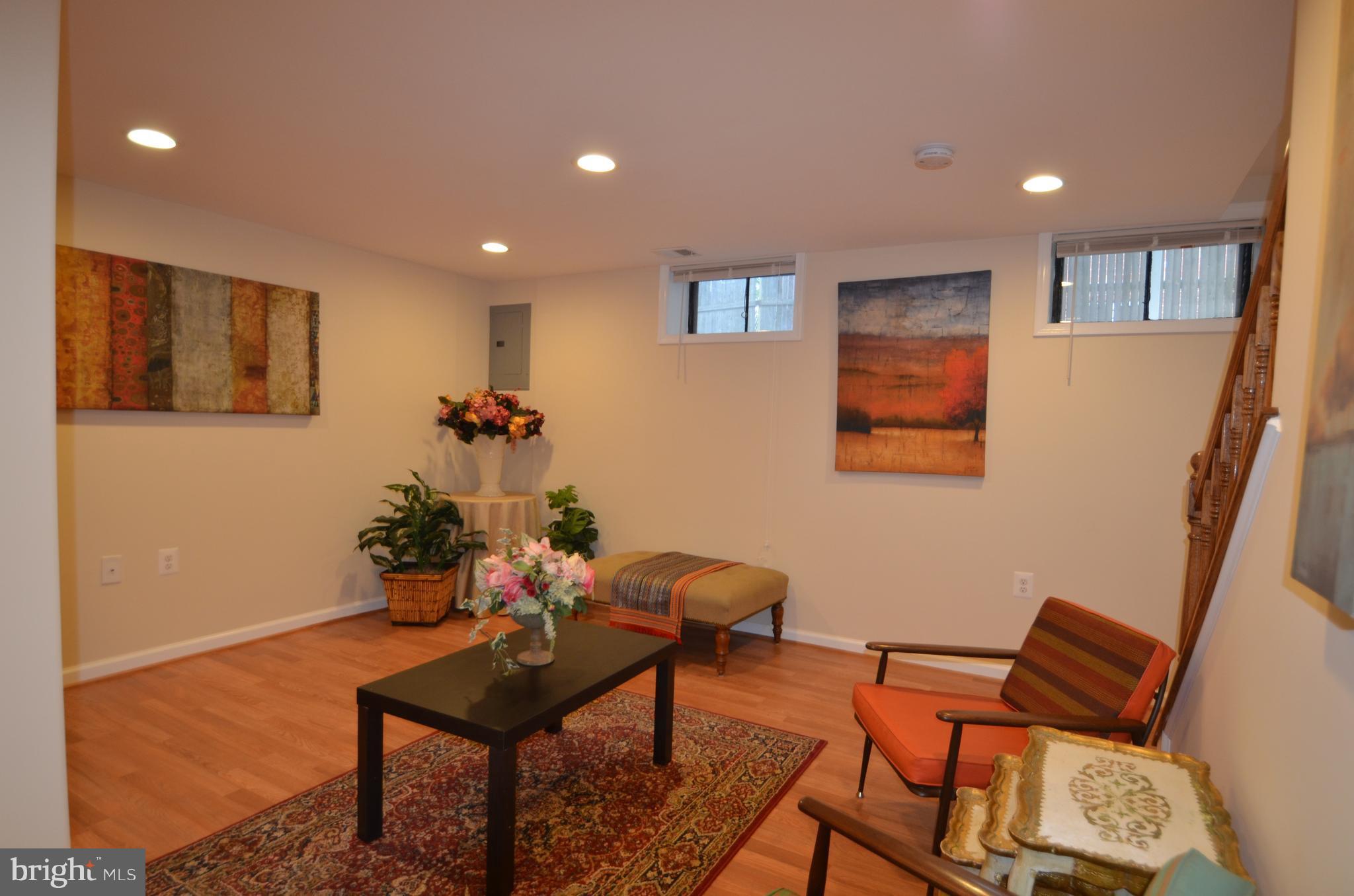 5019 Edgewood Road College Park, MD 20740 - Photo 14 of 29 Family Room