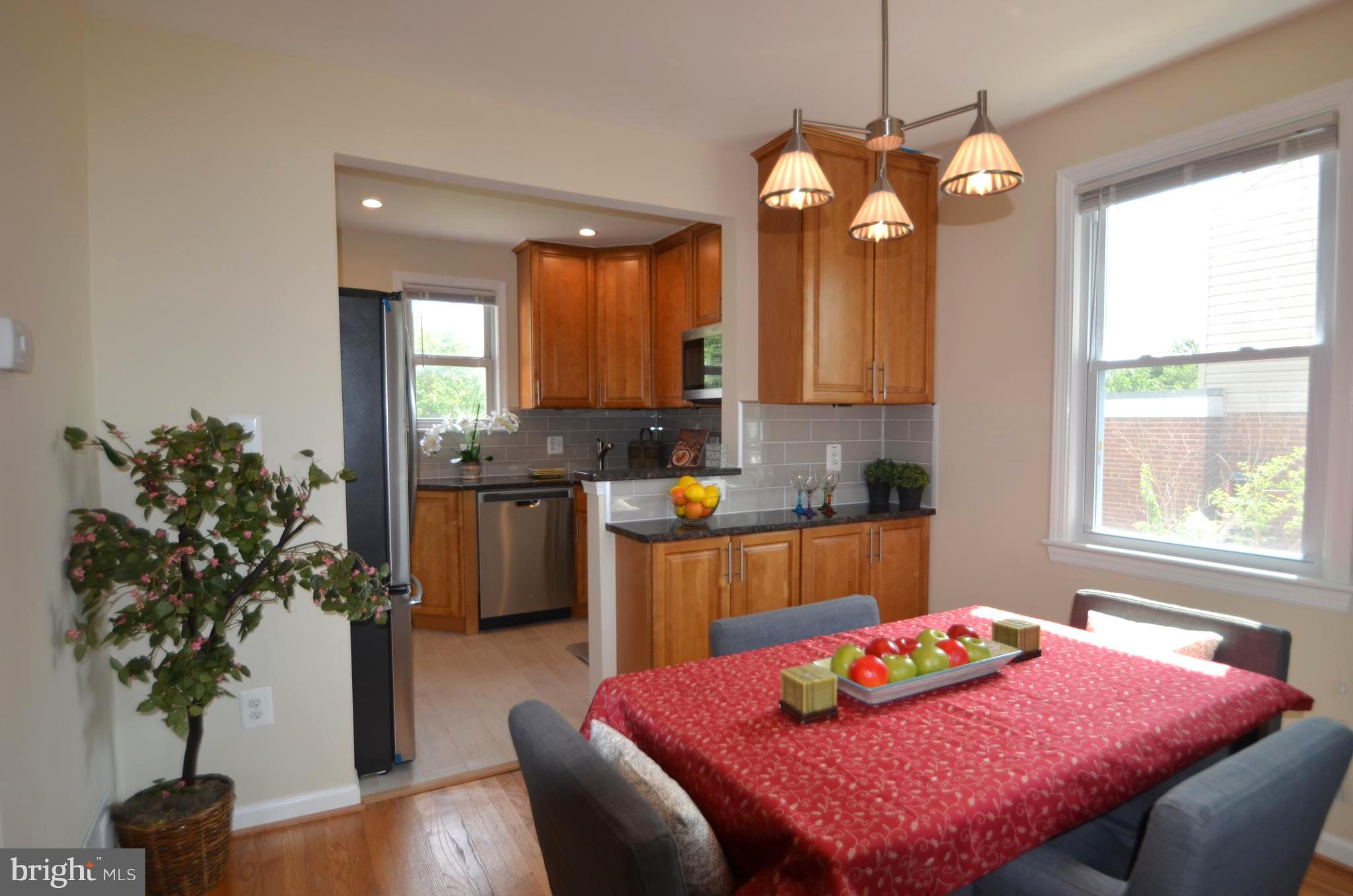 5019 Edgewood Road College Park, MD 20740 - Photo 7 of 29 Dining Room