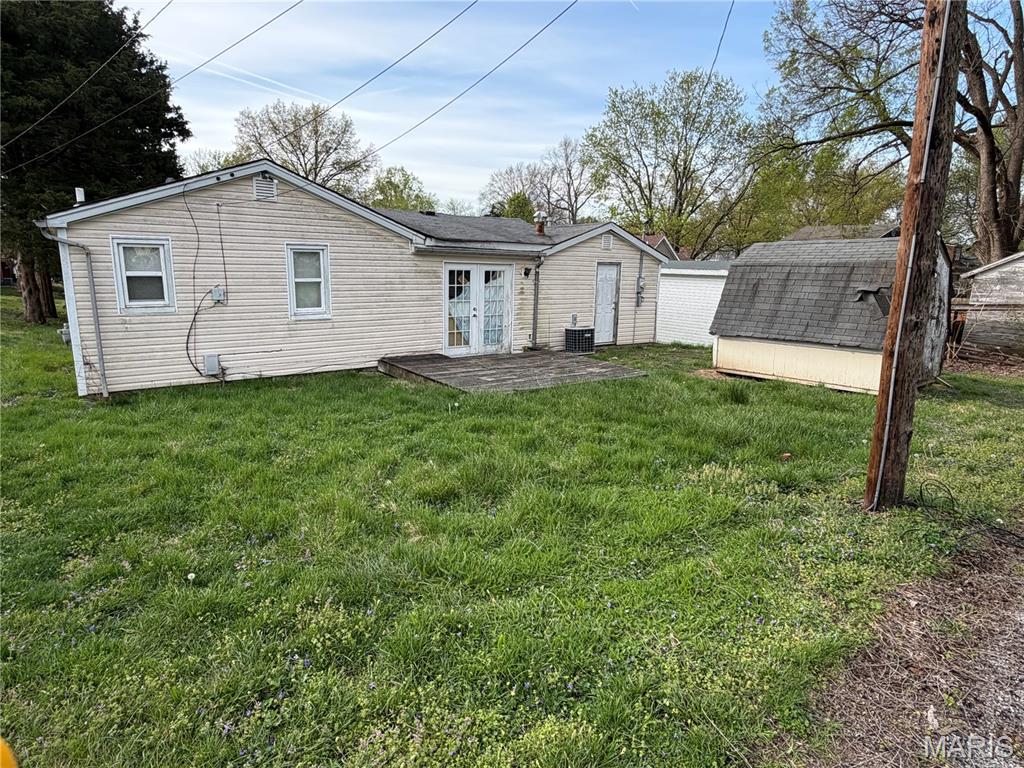 435 North 38th Street Belleville, IL 62226 - Photo 2 of 2