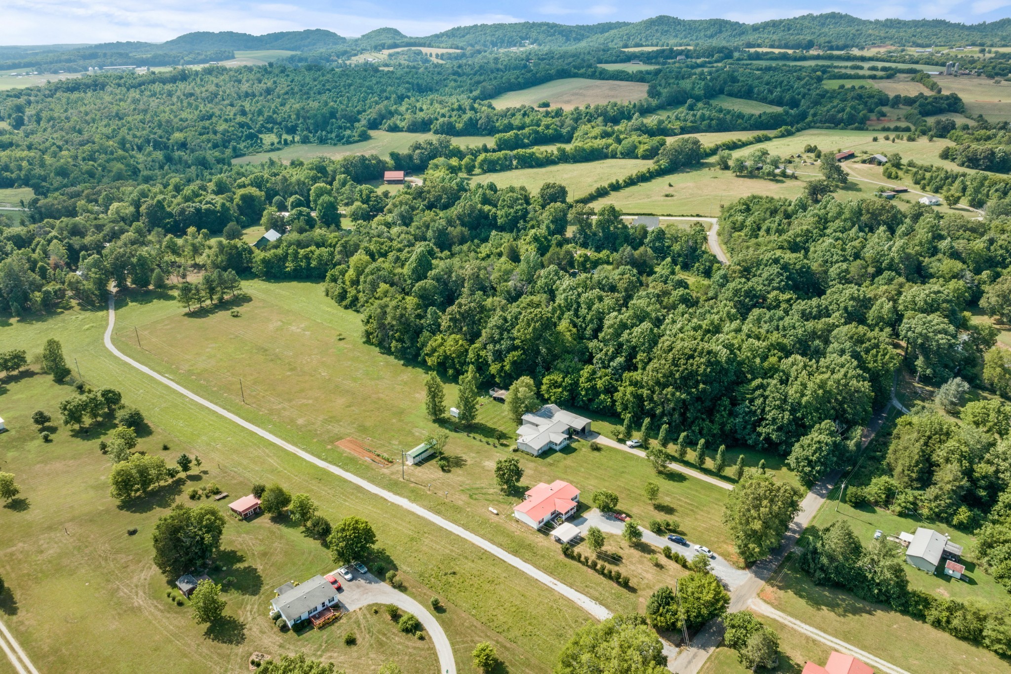 140 Doc Miller Road Madisonville, TN 37354 - Photo 29 of 34 Gallery Image 29