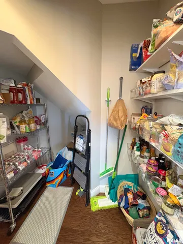 $679,900 | 1332 Independence Court, Germantown Hills, IL 61548