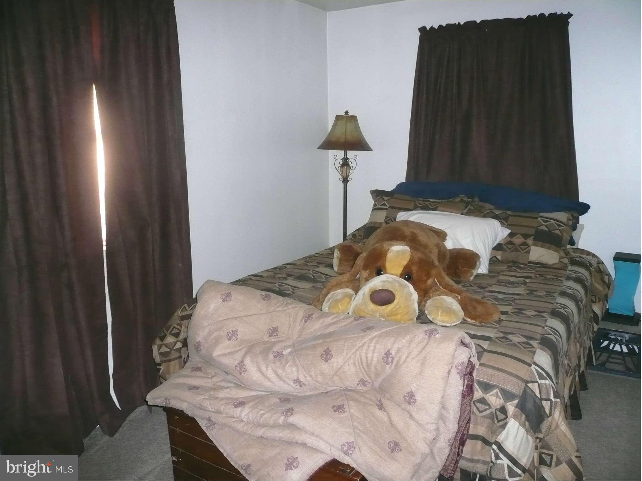 2728 Plainfield Road Baltimore, MD 21222 - Photo 17 of 29 Bedroom