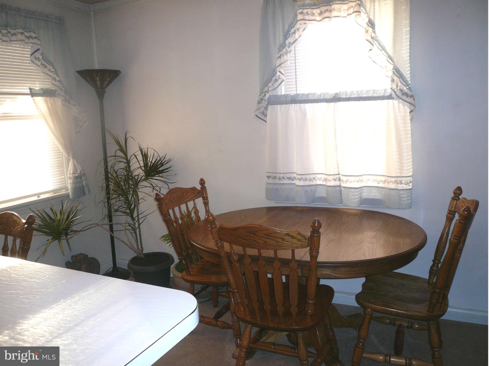 2728 Plainfield Road Baltimore, MD 21222 - Photo 10 of 29 Dining Room