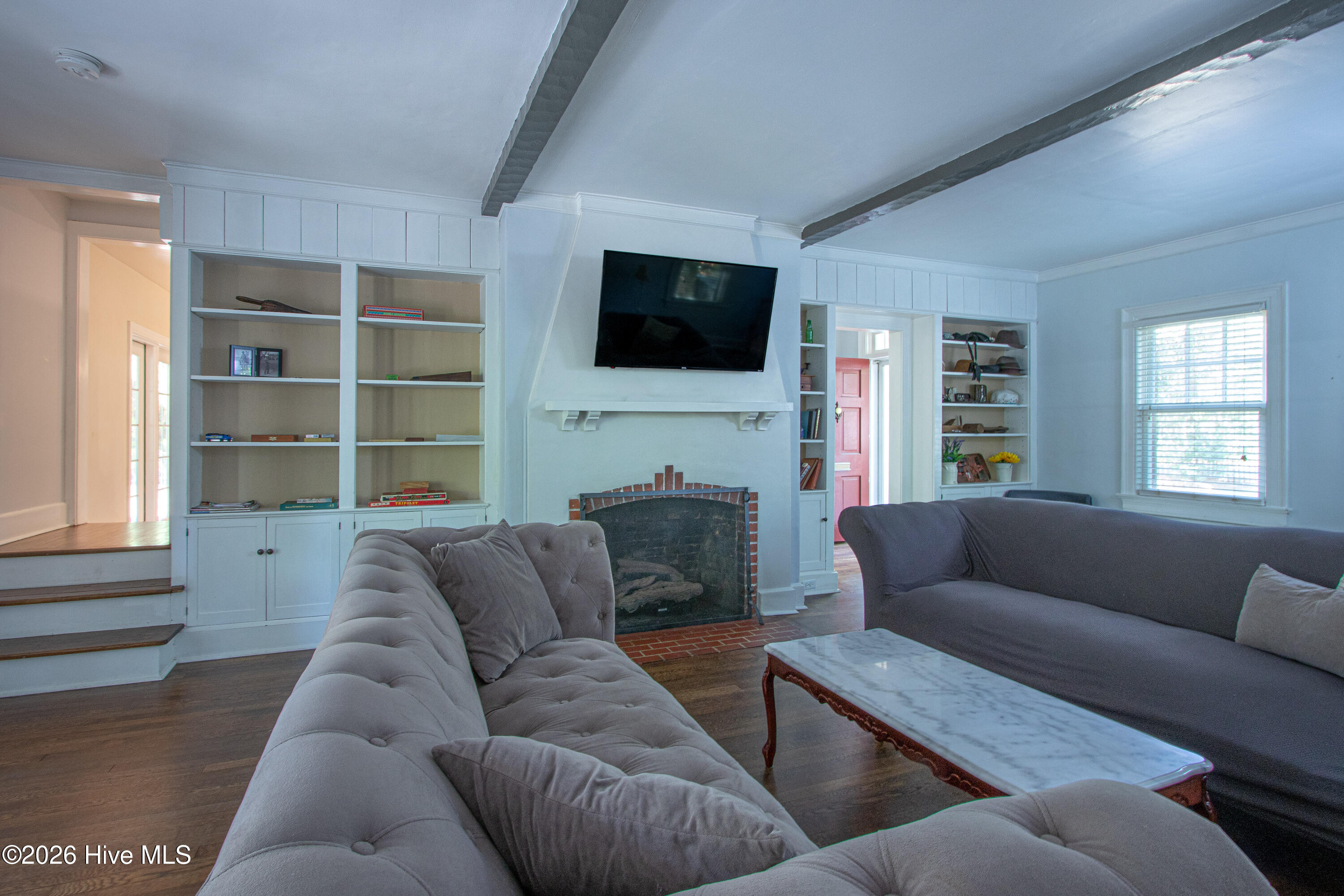 310 East Morganton Road Southern Pines, NC 28387 - Photo 11 of 37 LivingRoom3