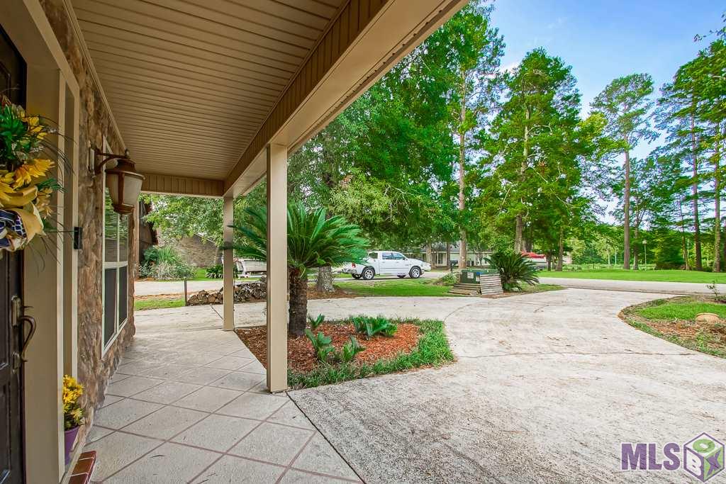 17522 Summerfield Road North Prairieville, LA 70769 - Photo 3 of 42 Gallery Image 3