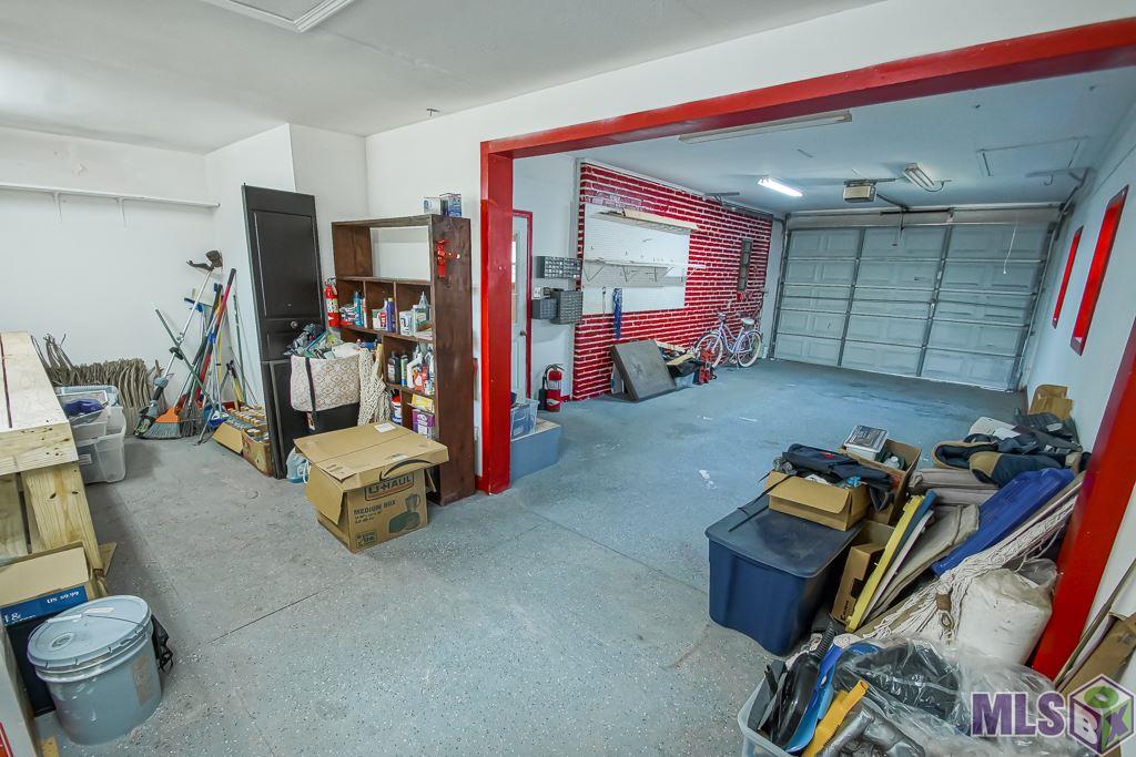 17522 Summerfield Road North Prairieville, LA 70769 - Photo 42 of 42 garage