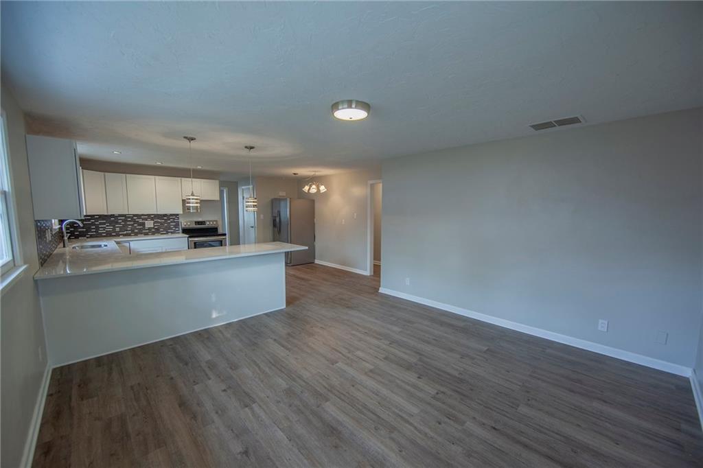 205 Adams Street Pendleton, IN 46064 - Photo 7 of 21