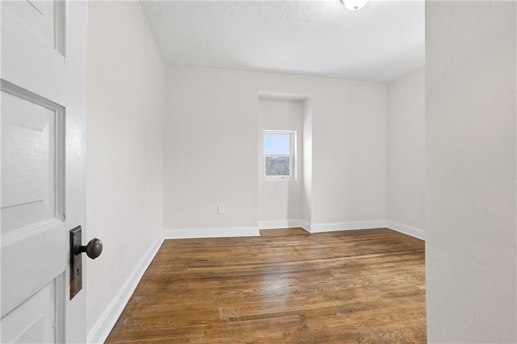 358 Pointview Road Pittsburgh, PA 15227 - Photo 15 of 47