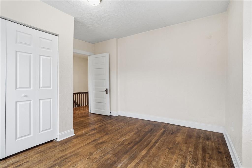 358 Pointview Road Pittsburgh, PA 15227 - Photo 17 of 47