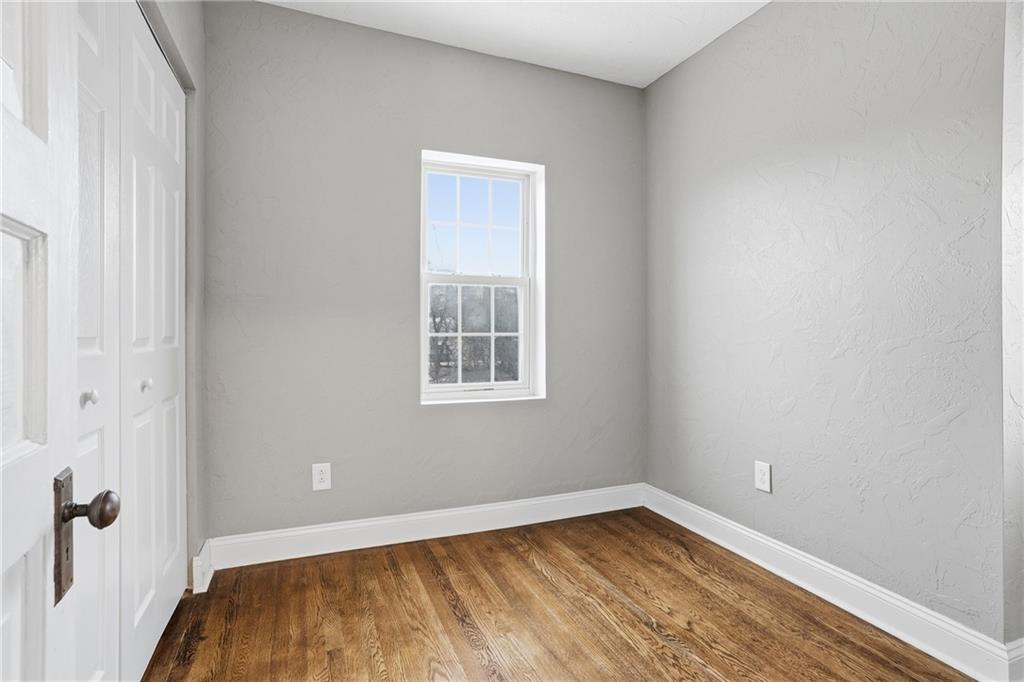 358 Pointview Road Pittsburgh, PA 15227 - Photo 18 of 47