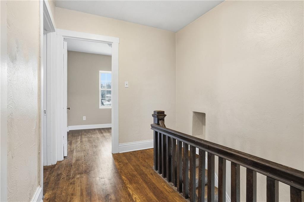 358 Pointview Road Pittsburgh, PA 15227 - Photo 23 of 47