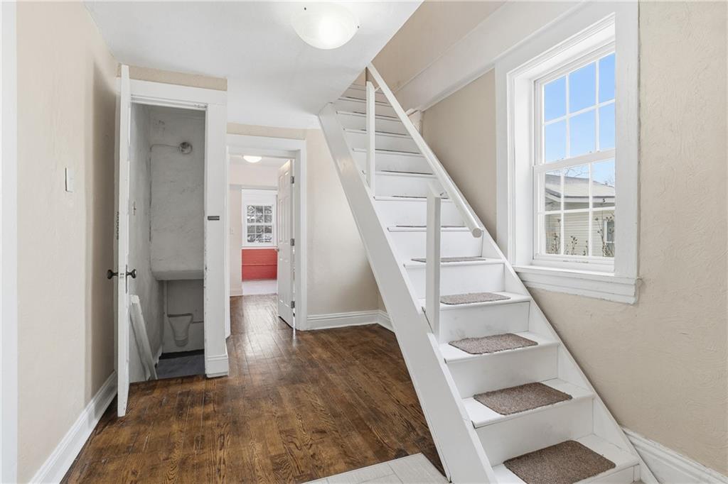 358 Pointview Road Pittsburgh, PA 15227 - Photo 28 of 47