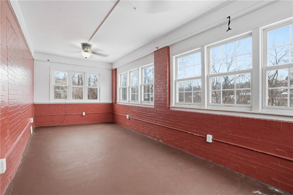 358 Pointview Road Pittsburgh, PA 15227 - Photo 37 of 47